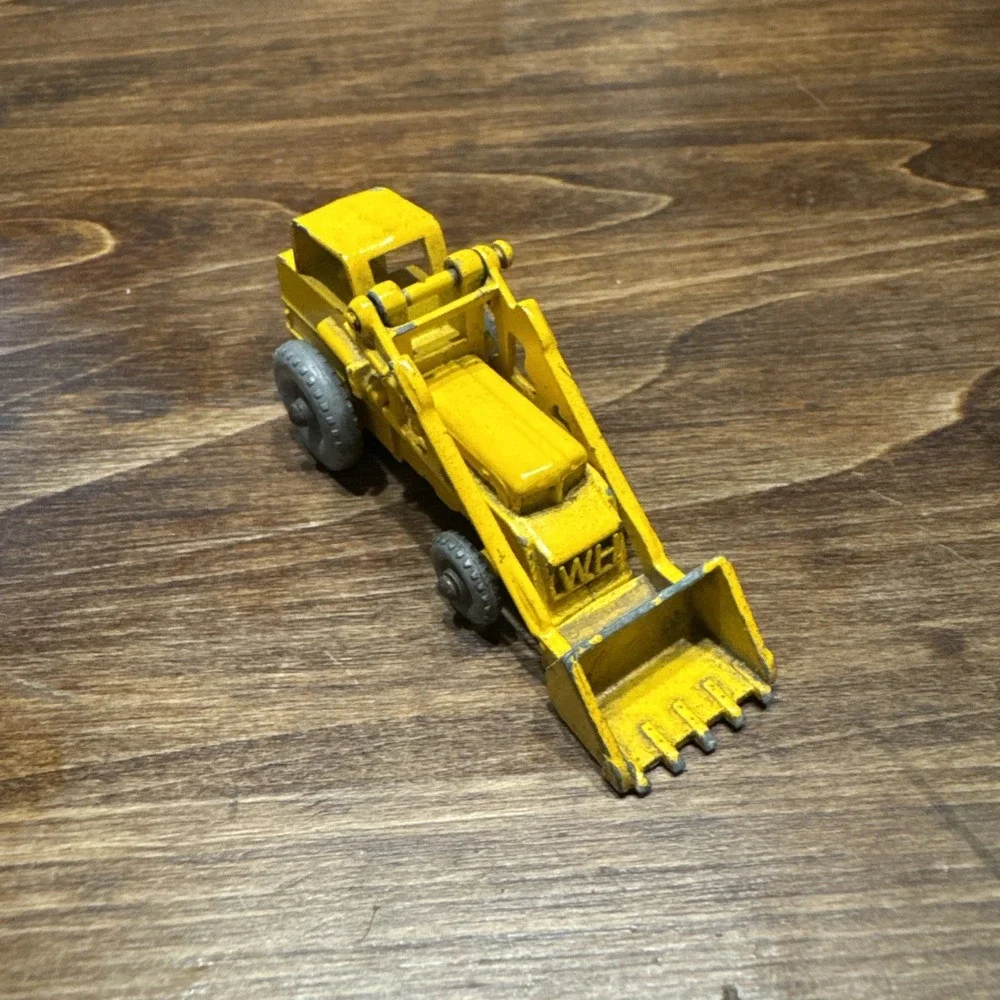VINTAGE Moko Lesney Matchbox No 24 Weatherill Hydraulic